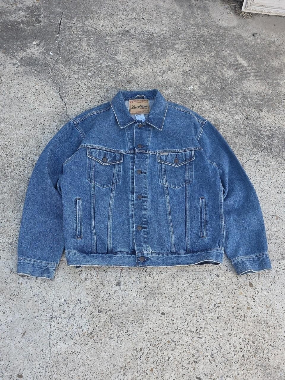 Vintage Levi Strauss & Co Blue Denim Jacket Trucker Size Large